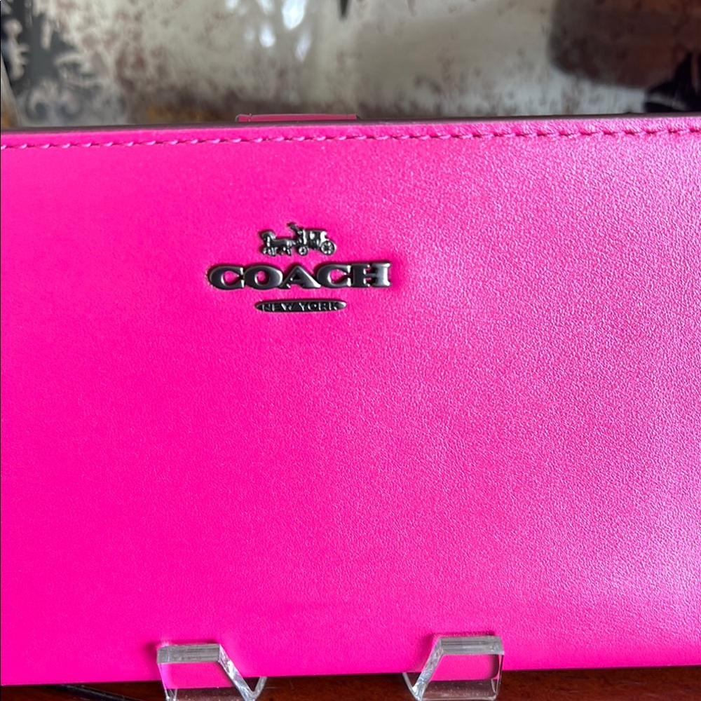 Coach Smooth Leather Fuchsia Women's Wallet - Picture 14 of 16